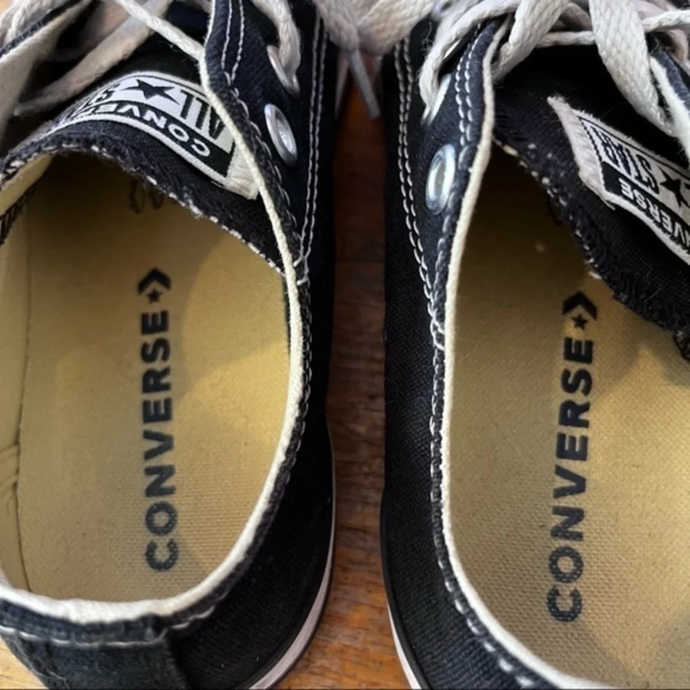 🌵🍕🍭CLOSEOUT: CONVERSE All-Star sneakers lace up black white unisex